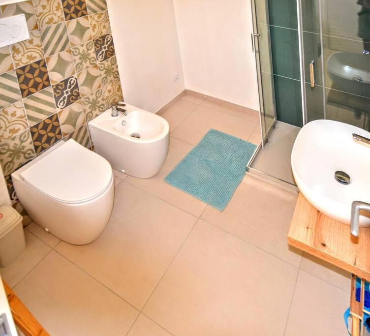 Casa Vacanze Trinisula Sicily Home Scicli Eksteriør billede